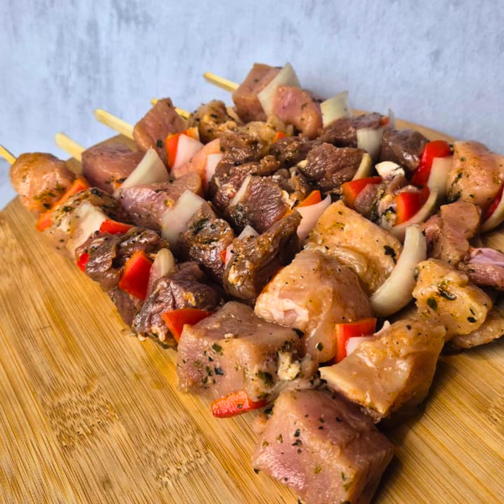 Anticuchos Mixtos 1 Kg (5 Brochetas)